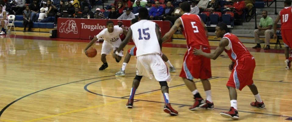 Juan Gray had 12 points in the Bulldogs 69-67 loss to the Tornadoes.
